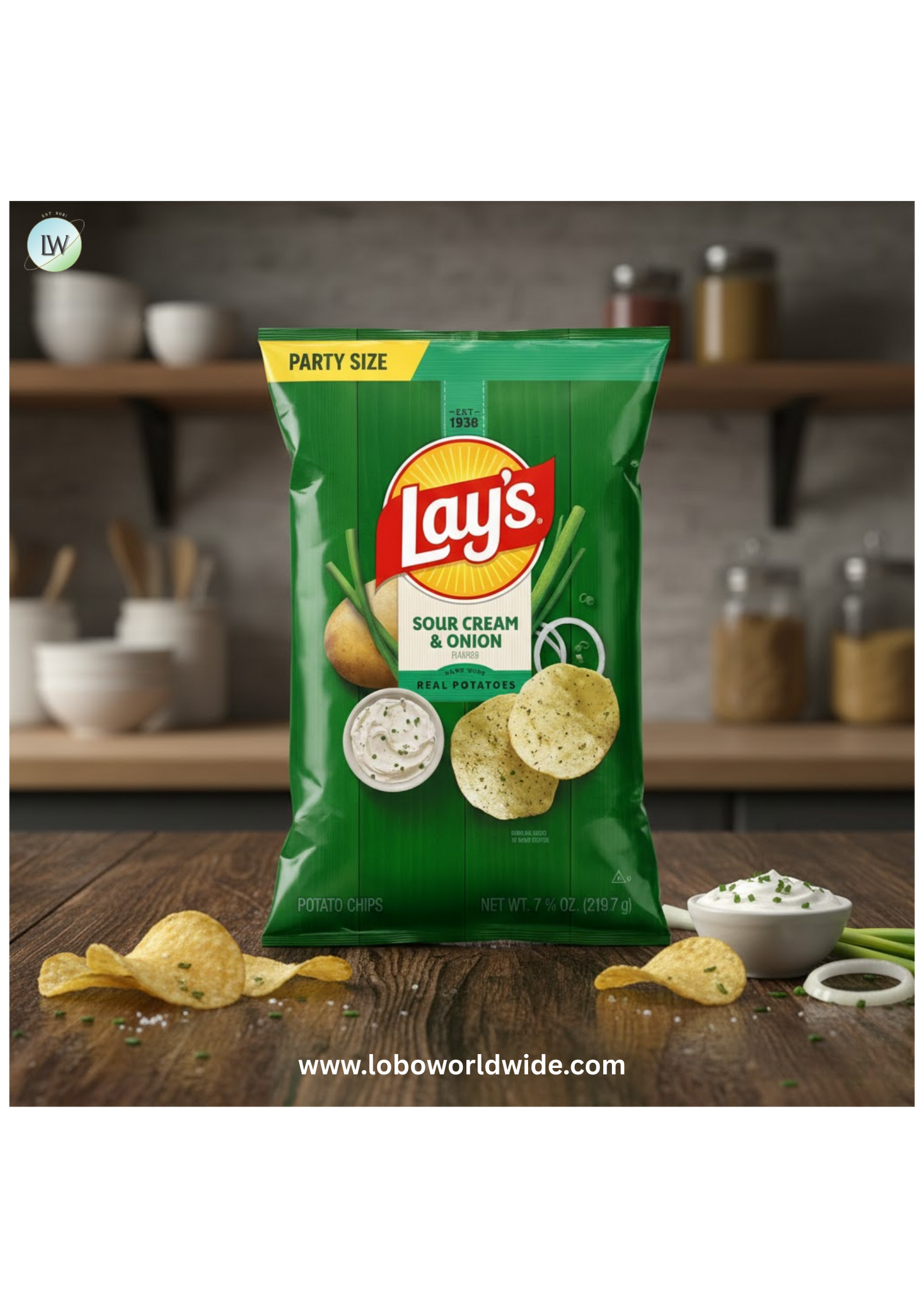 Lay's Sour Cream & Onion Flavor Potato Chips, 7.75 oz Bag
