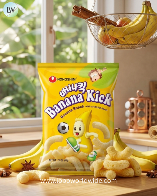 Nongshim Banana Kick Puff Snack - Crispy Corn Puff with Banana Flavor, Soft and Sweet Fruit Snack for All Ages, K-Pop Favorite Korean Treat, 1.58 oz (Pack of 20)