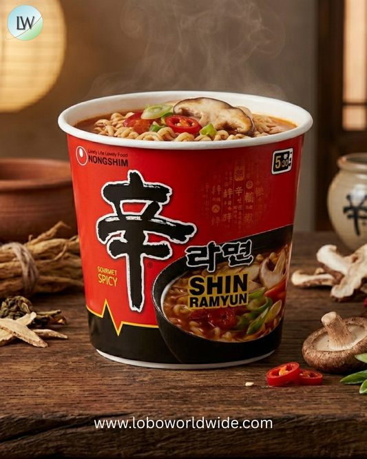 Nongshim Shin Ramyun Big Bowl, Spicy Instant Noodles, Microwaveable, 4.02 Ounce (Pack of 6)