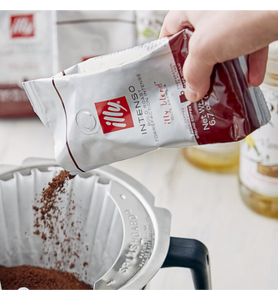 illy Intenso Coffee Packet 6.7 oz. - 16/Case
