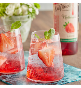 DaVinci Gourmet All-Natural Strawberry Flavoring / Fruit Syrup 750 mL